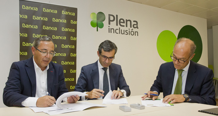 Ir a : Plena inclusión y Bankia se unen a través de un convenio para acercar las finanzas a las personas con discapacidad intelectual