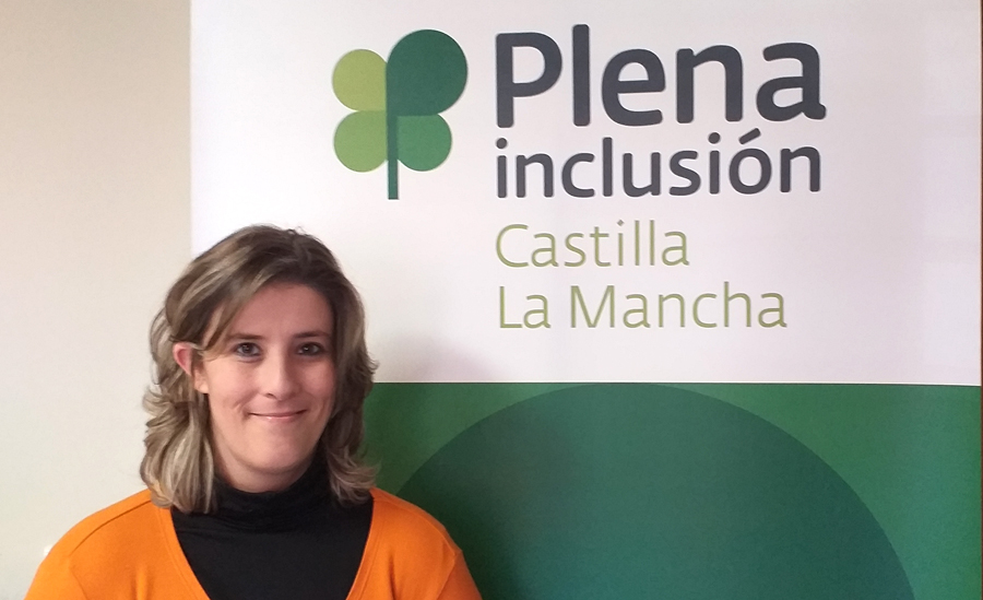Ir a #DiViolenciaCero: conversamos con la formadora y activista con discapacidad intelectual Lorena Pérez de Vargas