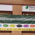 Pancarta reivindicativa de Plena inclusión Aragón