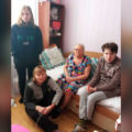 Familia de persona con discapacidad atrapada en Kiev