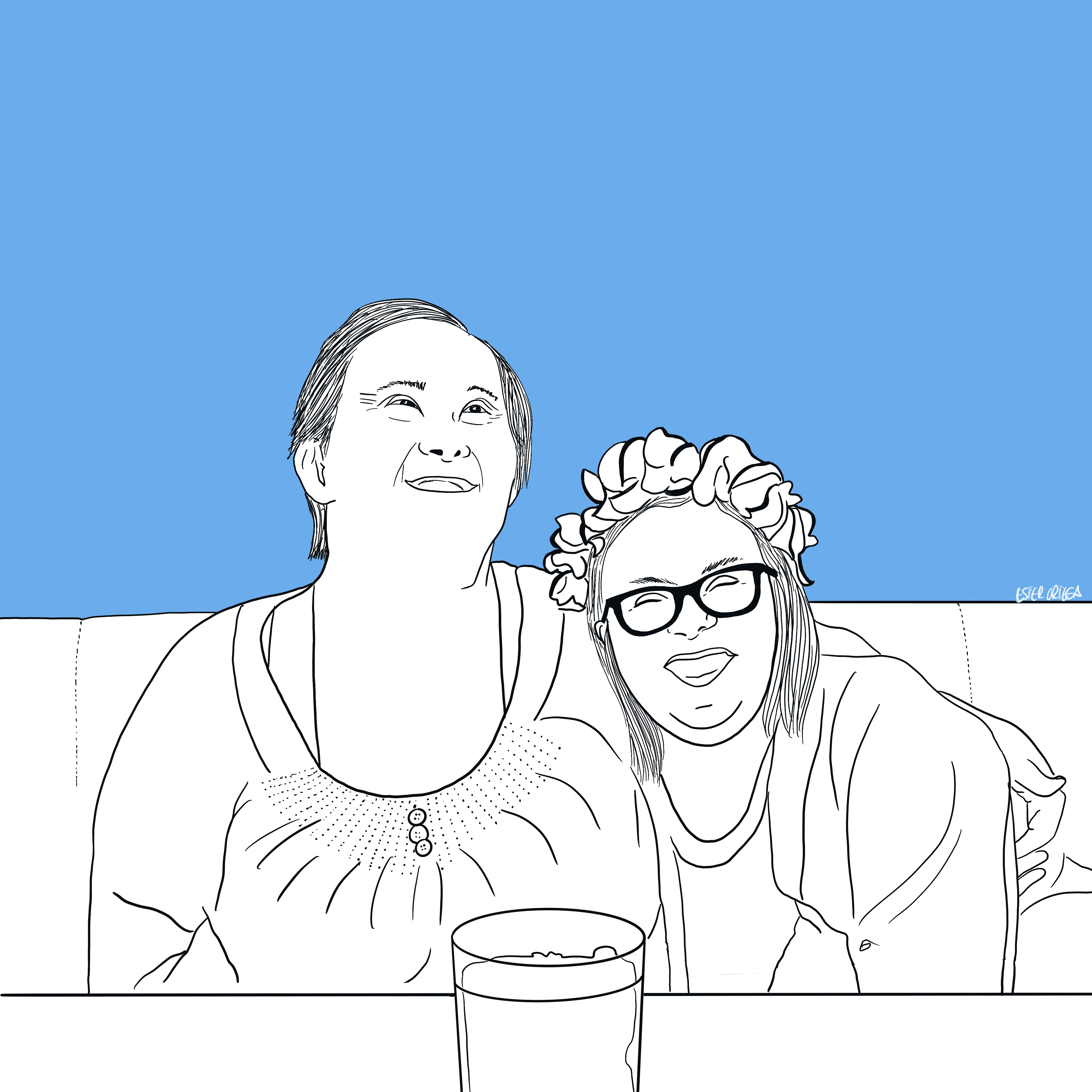 Ilustración de 2 mujeres sonrientes con un refresco sobre una mesa
